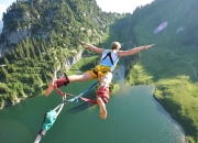 锐不可当引爆全场！，字母哥意外战胜日本队全场沸腾不已